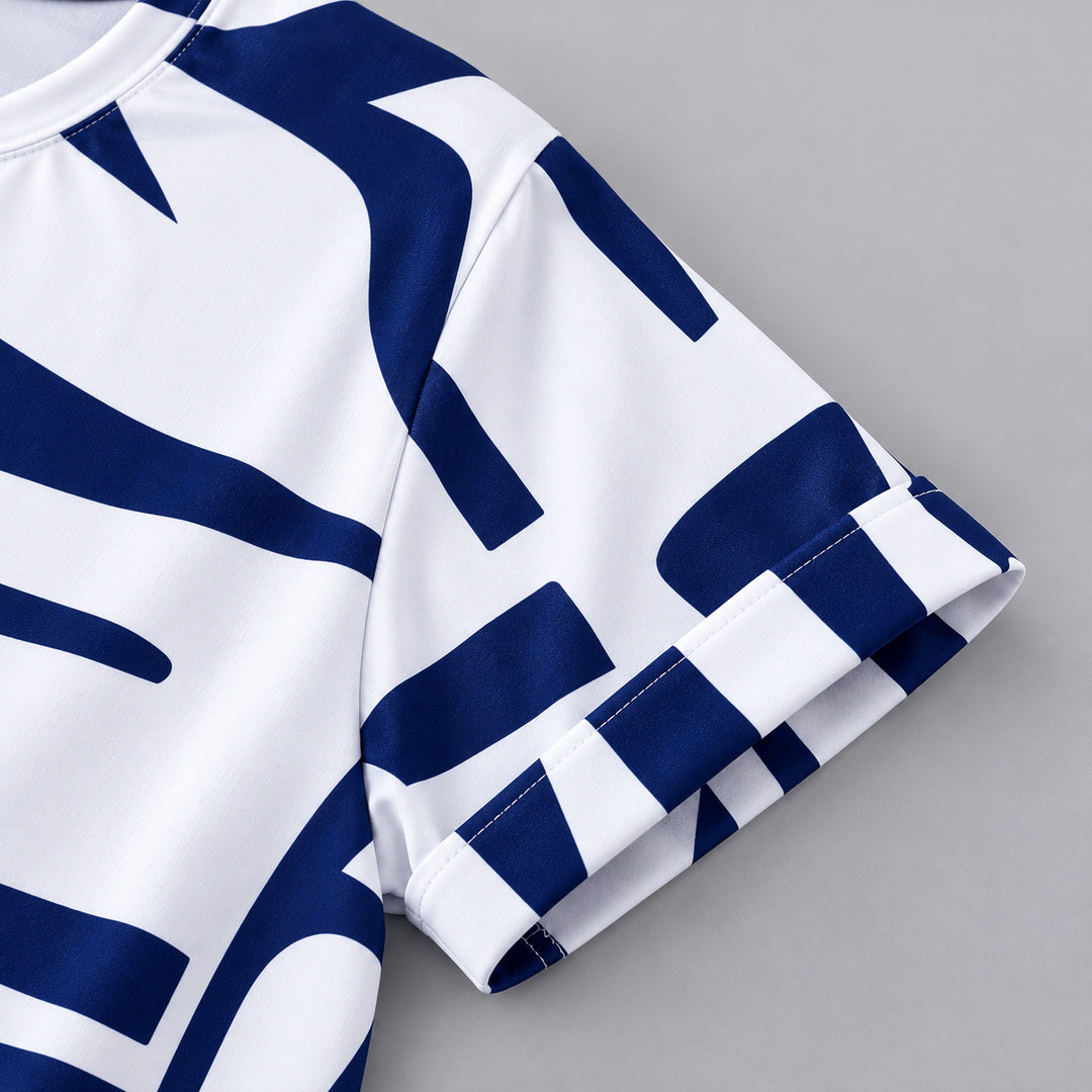 Close-up of the short sleeve